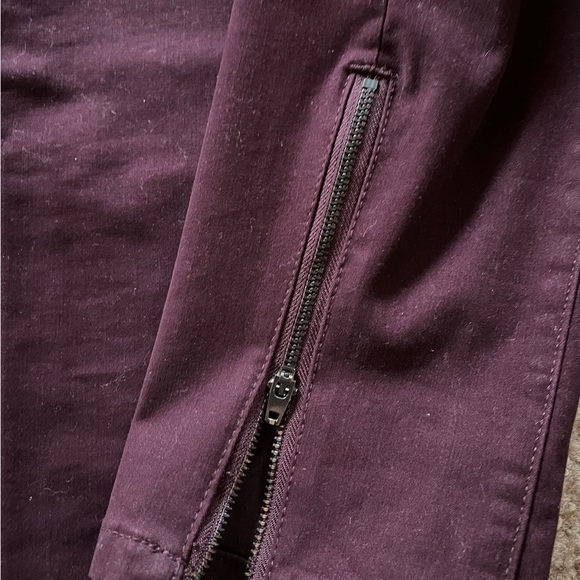 White House /Black Market jeans. - Picture 5 of 6